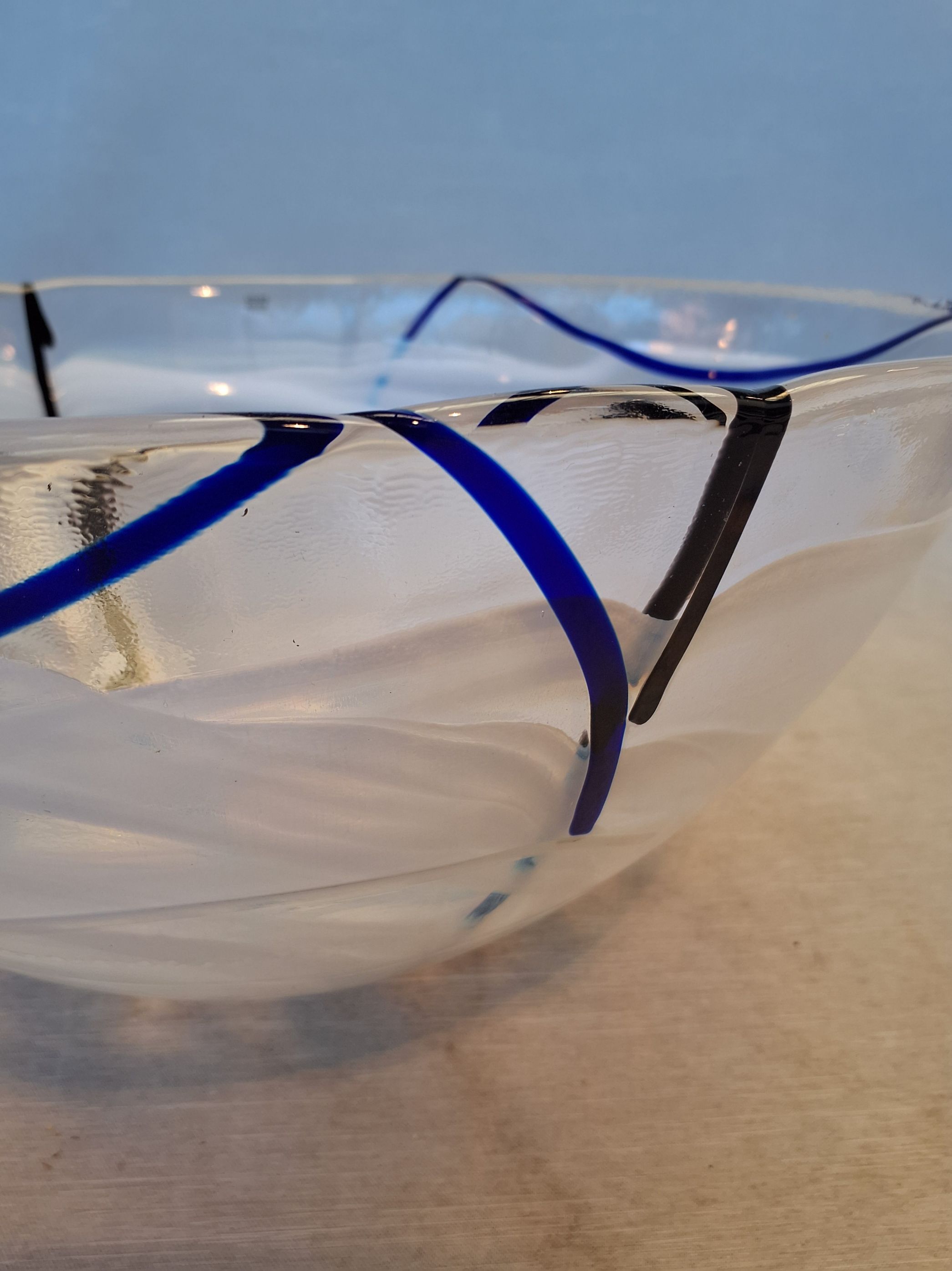 Kosta Boda contrast skål